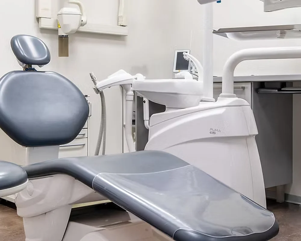 Immagine di una poltrona da dentista